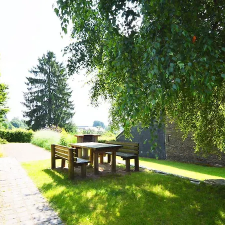 Wonderful Holiday In Noirefontaine 布永